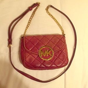 MICHEAL KORS cross body purse✨